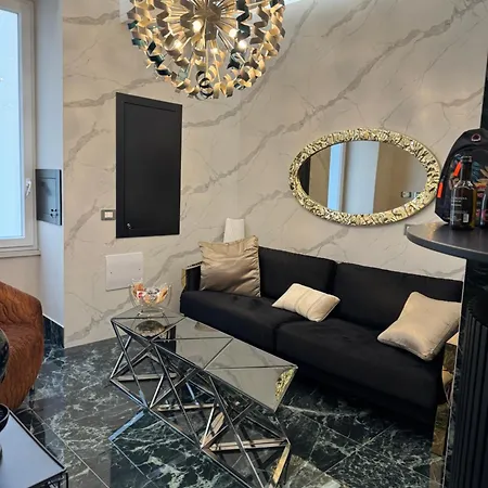 Lucignoloroom Stazione Πανσιόν