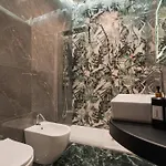 Lucignoloroom Stazione Гостевой дом Неаполь