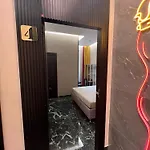 Lucignoloroom Stazione Гостевой дом Неаполь