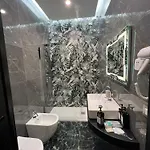 Lucignoloroom Stazione Гостевой дом
