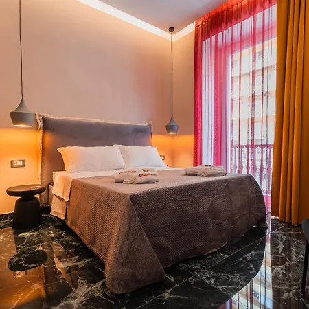 Lucignoloroom Stazione 4*